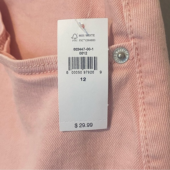 NWT - Old Navy Pink Mini Skirt - Jean/Denim Skirt - Size 12 - Picture 3 of 4